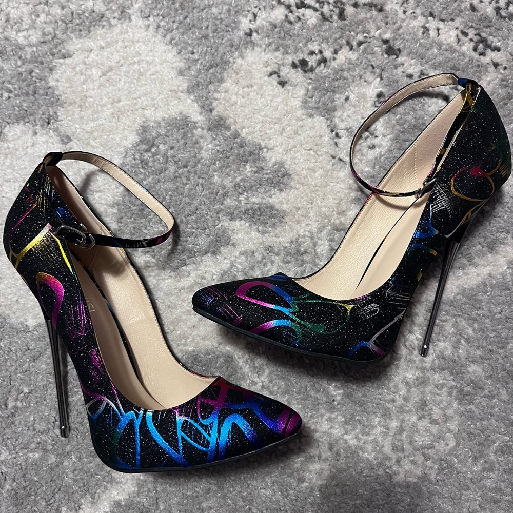 New size 42 Maiernisi custom 6 inch metal heels . These are no longer available
